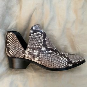 Marc Fisher Snake skin booties size 7.5
